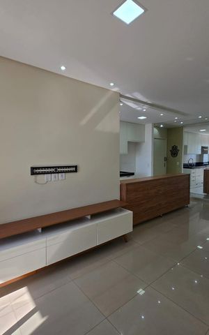 Apartamento para alugar com 81m², 2 quartos e 1 vaga Apartamento para alugar com 81m², 2 quartos e 1 vagaSala