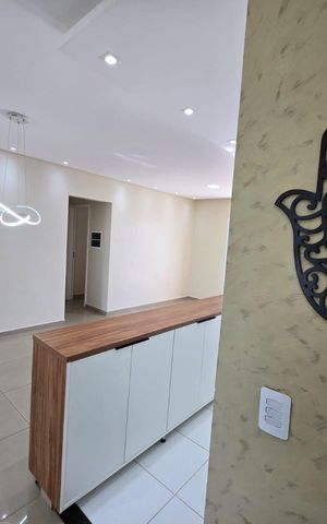 Apartamento para alugar com 81m², 2 quartos e 1 vaga Apartamento para alugar com 81m², 2 quartos e 1 vagaCorredor