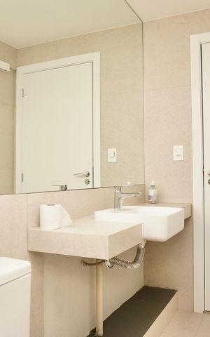 Apartamento à venda com 54m², 1 quarto e 1 vagaSuíte - Banheiro 