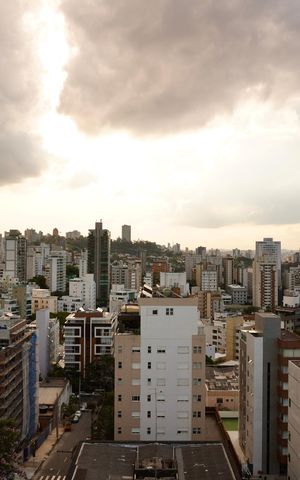 Apartamento à venda com 203m², 3 quartos e 3 vagasQuarto 2 - Vista 