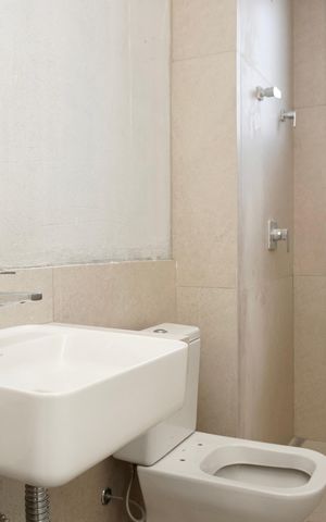 Apartamento à venda com 203m², 3 quartos e 3 vagasSuíte - Banheiro 