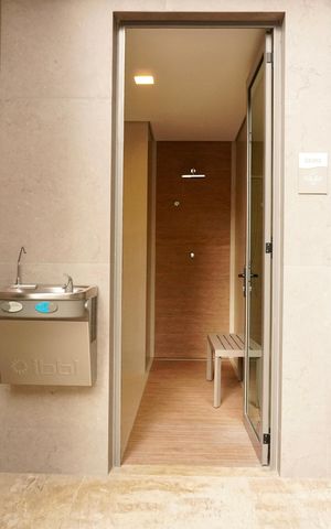 Apartamento à venda com 80m², 2 quartos e 2 vagas Apartamento à venda com 80m², 2 quartos e 2 vagasÁrea comum - Sauna