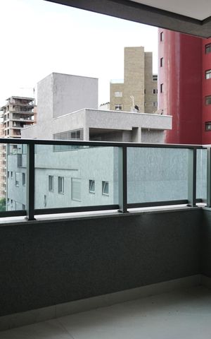 Apartamento à venda com 80m², 2 quartos e 2 vagas Apartamento à venda com 80m², 2 quartos e 2 vagasSala - Varanda