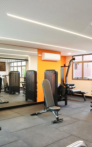 Apartamento à venda com 80m², 2 quartos e 2 vagas Apartamento à venda com 80m², 2 quartos e 2 vagasÁrea comum - Academia