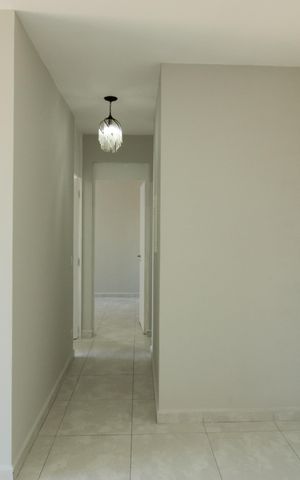 Apartamento para alugar com 54m², 2 quartos e 1 vagaCorredor