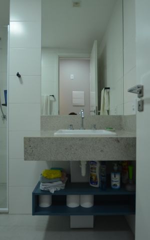 Studio para alugar com 28m², 1 quarto e sem vagaSTUDIO - BANHEIRO