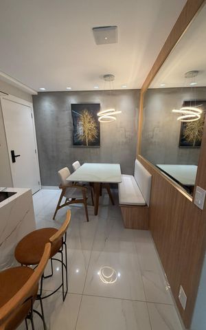 Apartamento à venda com 56m², 2 quartos e 1 vaga Apartamento à venda com 56m², 2 quartos e 1 vagaSala de Jantar