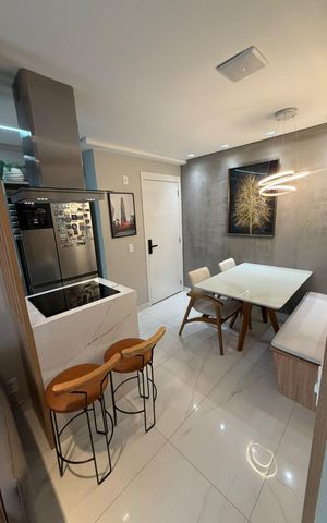 Apartamento à venda com 56m², 2 quartos e 1 vaga Apartamento à venda com 56m², 2 quartos e 1 vagaSala de Jantar