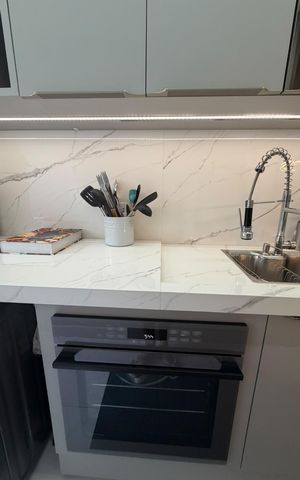 Apartamento à venda com 56m², 2 quartos e 1 vaga Apartamento à venda com 56m², 2 quartos e 1 vagaCozinha
