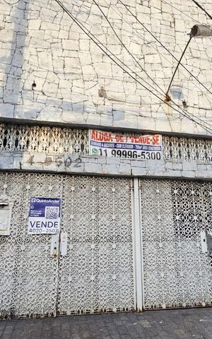 Casa para alugar com 800m², 6 quartos e 2 vagas