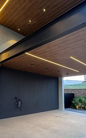 Casa de condomínio à venda com 500m², 3 quartos e 8 vagas Casa de condomínio à venda com 500m², 3 quartos e 8 vagasÁrea externa