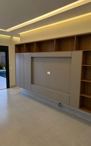 Casa de condomínio à venda com 500m², 3 quartos e 8 vagas Casa de condomínio à venda com 500m², 3 quartos e 8 vagasSuíte 3