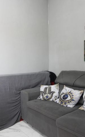 Casa para alugar com 90m², 2 quartos e sem vagaSala