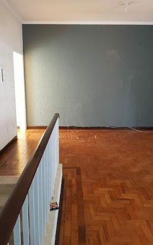 Casa à venda com 186m², 2 quartos e 5 vagas