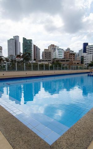 Apartamento à venda com 183m², 3 quartos e 2 vagas