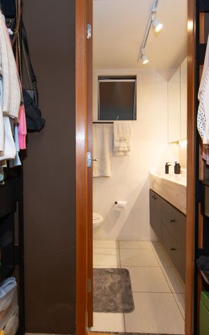 Apartamento à venda com 183m², 3 quartos e 2 vagas Apartamento à venda com 183m², 3 quartos e 2 vagasQUARTO3