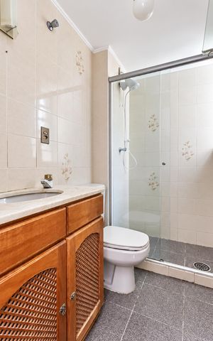 Apartamento para alugar com 45m², 1 quarto e 1 vaga Apartamento para alugar com 45m², 1 quarto e 1 vagaBanheiro