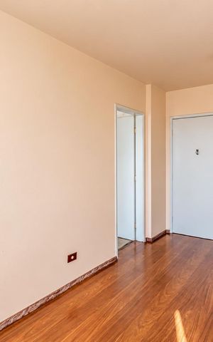 Apartamento para alugar com 45m², 1 quarto e 1 vaga Apartamento para alugar com 45m², 1 quarto e 1 vagaSala