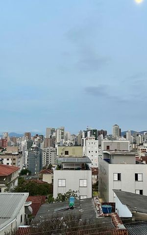 Apartamento à venda com 88m², 3 quartos e 2 vagas Apartamento à venda com 88m², 3 quartos e 2 vagasvista