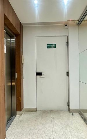 Apartamento à venda com 88m², 3 quartos e 2 vagas Apartamento à venda com 88m², 3 quartos e 2 vagaselevador