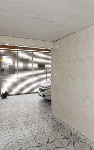 Casa para alugar com 300m², 3 quartos e 5 vagas Casa para alugar com 300m², 3 quartos e 5 vagasGaragem