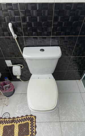 Casa para alugar com 300m², 3 quartos e 5 vagas Casa para alugar com 300m², 3 quartos e 5 vagasBanheiro