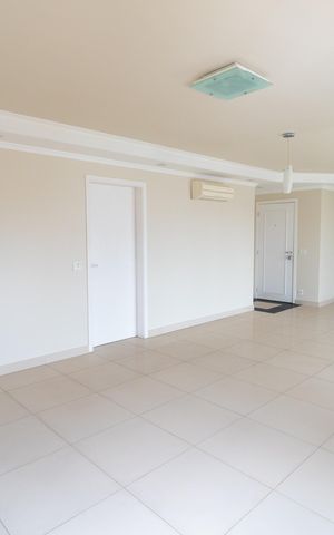 Apartamento para alugar com 113m², 2 quartos e 2 vagas Apartamento para alugar com 113m², 2 quartos e 2 vagasSala