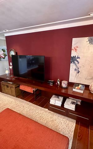 Apartamento à venda com 160m², 4 quartos e 1 vaga Apartamento à venda com 160m², 4 quartos e 1 vagaSala