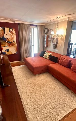 Apartamento à venda com 160m², 4 quartos e 1 vaga Apartamento à venda com 160m², 4 quartos e 1 vagaSala