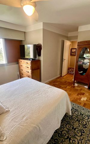 Apartamento à venda com 160m², 4 quartos e 1 vaga Apartamento à venda com 160m², 4 quartos e 1 vagaSuíte