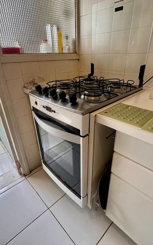 Apartamento à venda com 160m², 4 quartos e 1 vaga Apartamento à venda com 160m², 4 quartos e 1 vagaCozinha