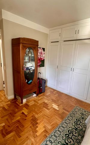 Apartamento à venda com 160m², 4 quartos e 1 vaga Apartamento à venda com 160m², 4 quartos e 1 vagaSuíte