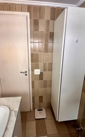 Apartamento à venda com 160m², 4 quartos e 1 vaga Apartamento à venda com 160m², 4 quartos e 1 vagaCozinha