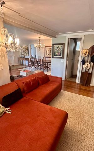 Apartamento à venda com 160m², 4 quartos e 1 vaga Apartamento à venda com 160m², 4 quartos e 1 vagaSala