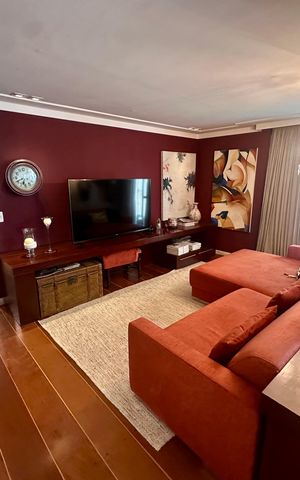 Apartamento à venda com 160m², 4 quartos e 1 vaga Apartamento à venda com 160m², 4 quartos e 1 vagaSala