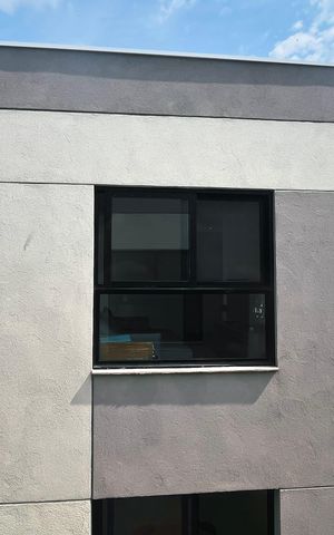 Casa de condomínio à venda com 220m², 3 quartos e 2 vagas