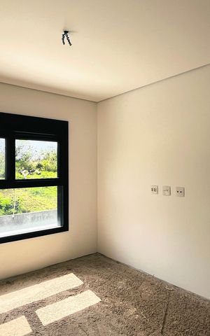 Casa de condomínio à venda com 220m², 3 quartos e 2 vagas