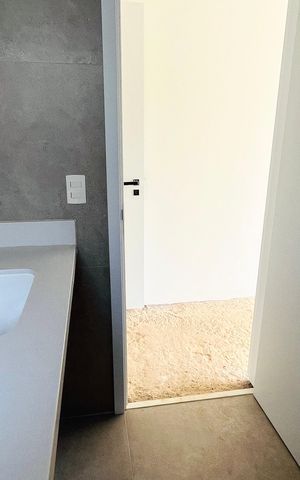 Casa de condomínio à venda com 220m², 3 quartos e 2 vagas