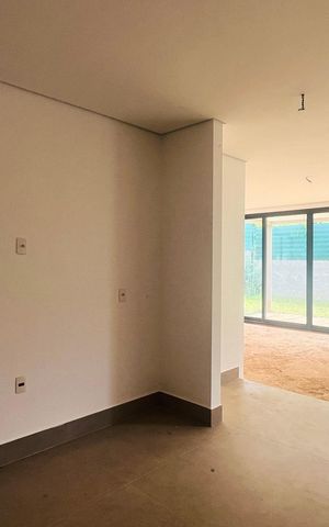 Casa de condomínio à venda com 220m², 3 quartos e 2 vagas