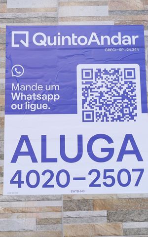 Apartamento para alugar com 42m², 2 quartos e 1 vagaPlaca GRANDE instalada na fachada do condomínio, dia 25.09.2026 - Código da placa: EWTB-940