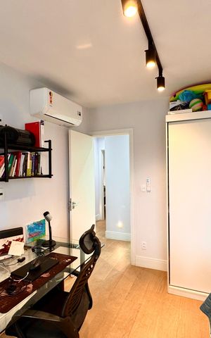 Apartamento à venda com 133m², 4 quartos e 2 vagas