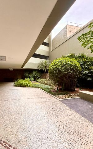 Apartamento à venda com 133m², 4 quartos e 2 vagas