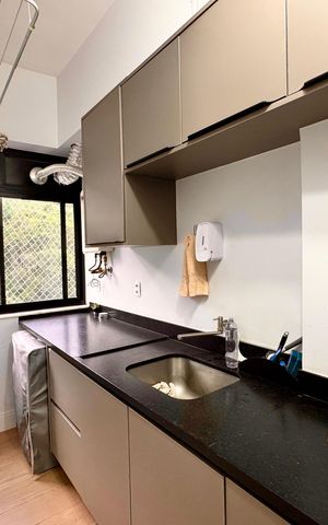 Apartamento à venda com 133m², 4 quartos e 2 vagas