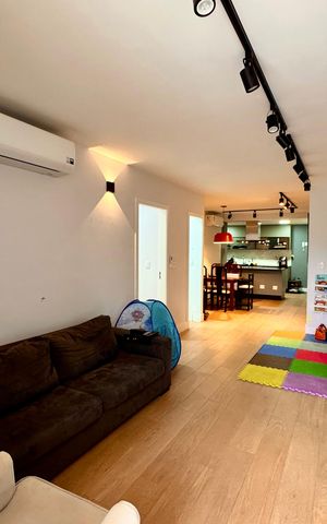 Apartamento à venda com 133m², 4 quartos e 2 vagas