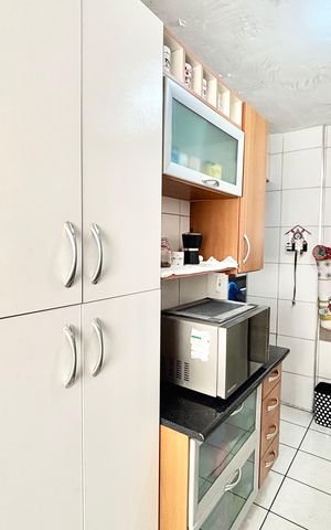 Apartamento à venda com 57m², 2 quartos e 1 vagaCozinha
