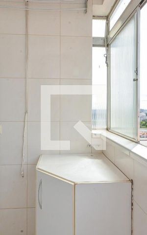 Apartamento à venda com 102m², 2 quartos e 1 vagaÁrea de serviço