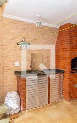 Casa à venda com 104m², 2 quartos e 1 vaga Casa à venda com 104m², 2 quartos e 1 vagaÁrea externa