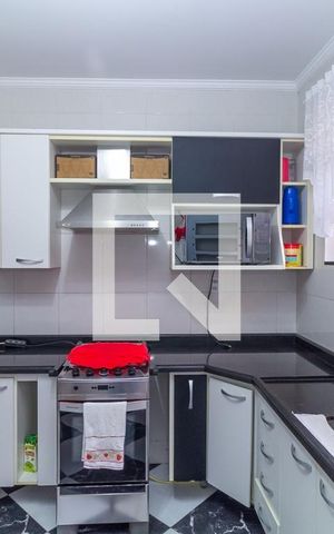 Casa à venda com 104m², 2 quartos e 1 vaga Casa à venda com 104m², 2 quartos e 1 vagaCozinha