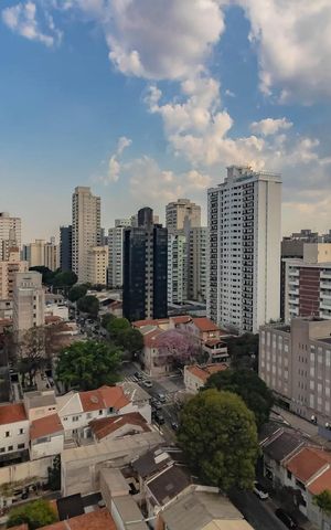 Apartamento à venda com 120m², 4 quartos e 2 vagas Apartamento à venda com 120m², 4 quartos e 2 vagasVista
