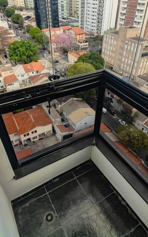 Apartamento à venda com 120m², 4 quartos e 2 vagas Apartamento à venda com 120m², 4 quartos e 2 vagasVaranda
